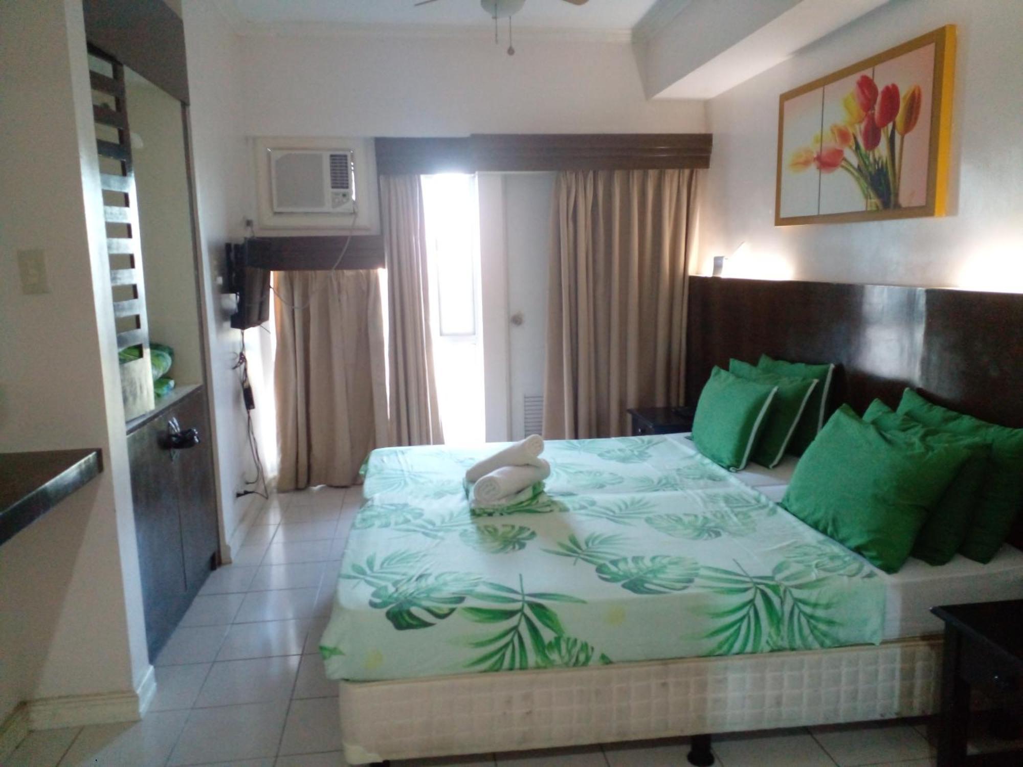 Tagaytay Prime Residences With Swimming Pool & Viewing Deck Tagaytay City Quarto foto